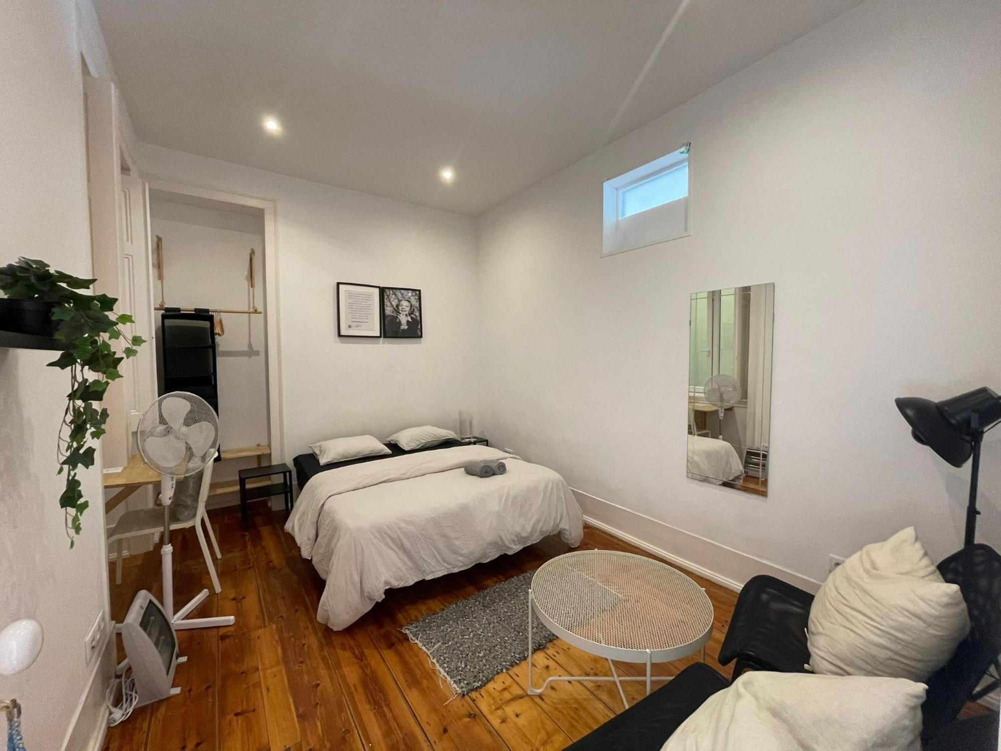 Embassy Arriaga Private Elegance Rooms In Stylish Shared Apartment Lisboa Exterior foto