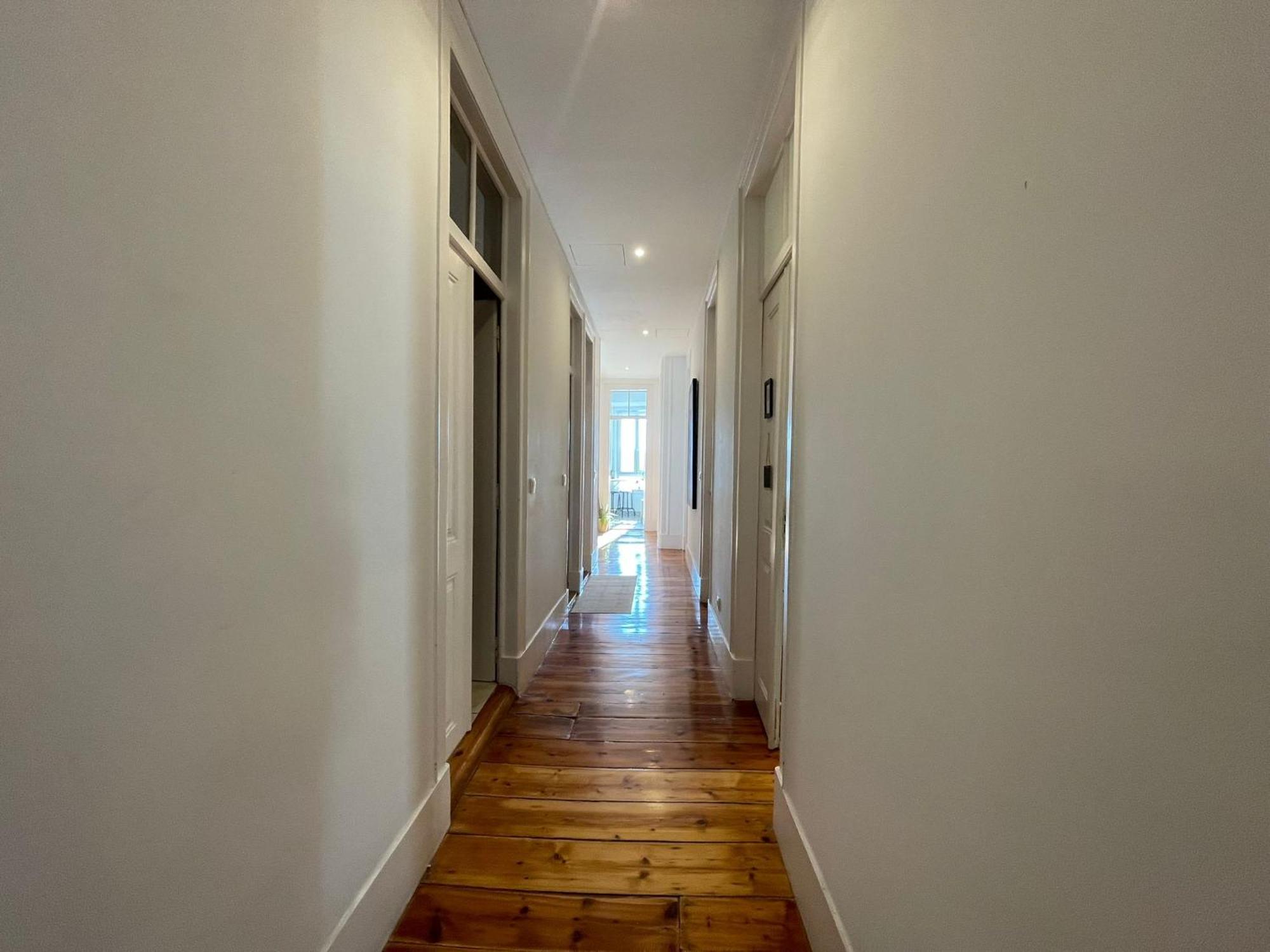 Embassy Arriaga Private Elegance Rooms In Stylish Shared Apartment Lisboa Exterior foto